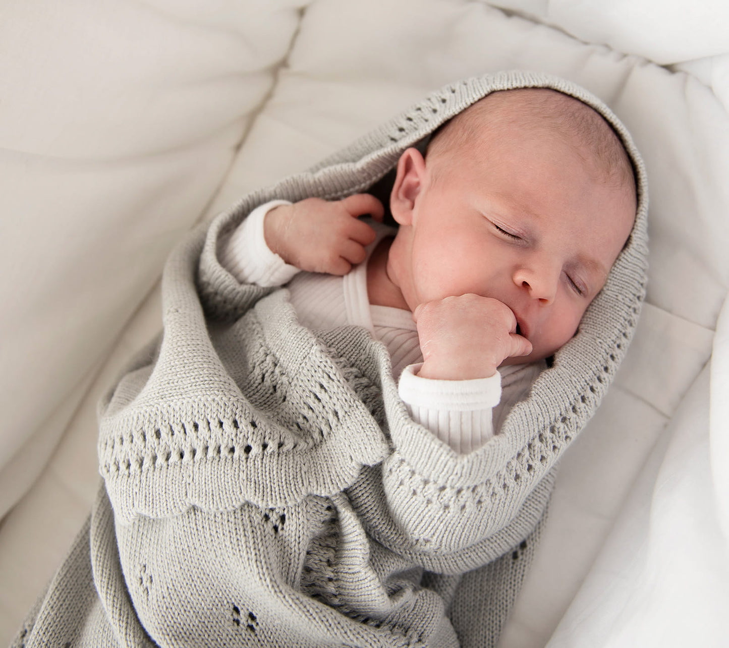 Soft cellular bamboo baby blanket - Grey - Daisy