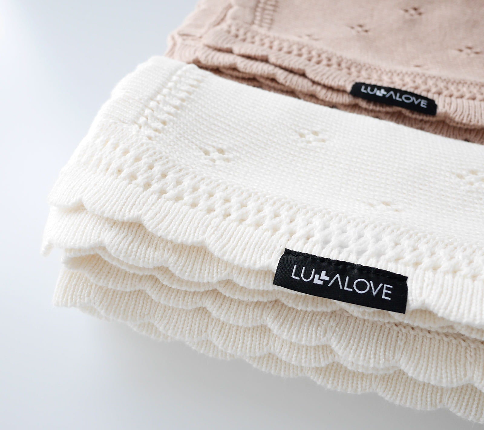 Soft cellular bamboo baby blanket - Caramel - Daisy Blanket Lullalove UK