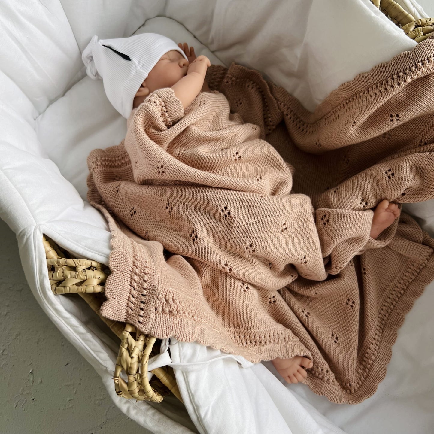 Soft cellular bamboo baby blanket - Caramel - Daisy Blanket Lullalove UK