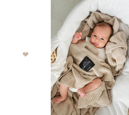 Soft bamboo baby blanket with a frill - Beige