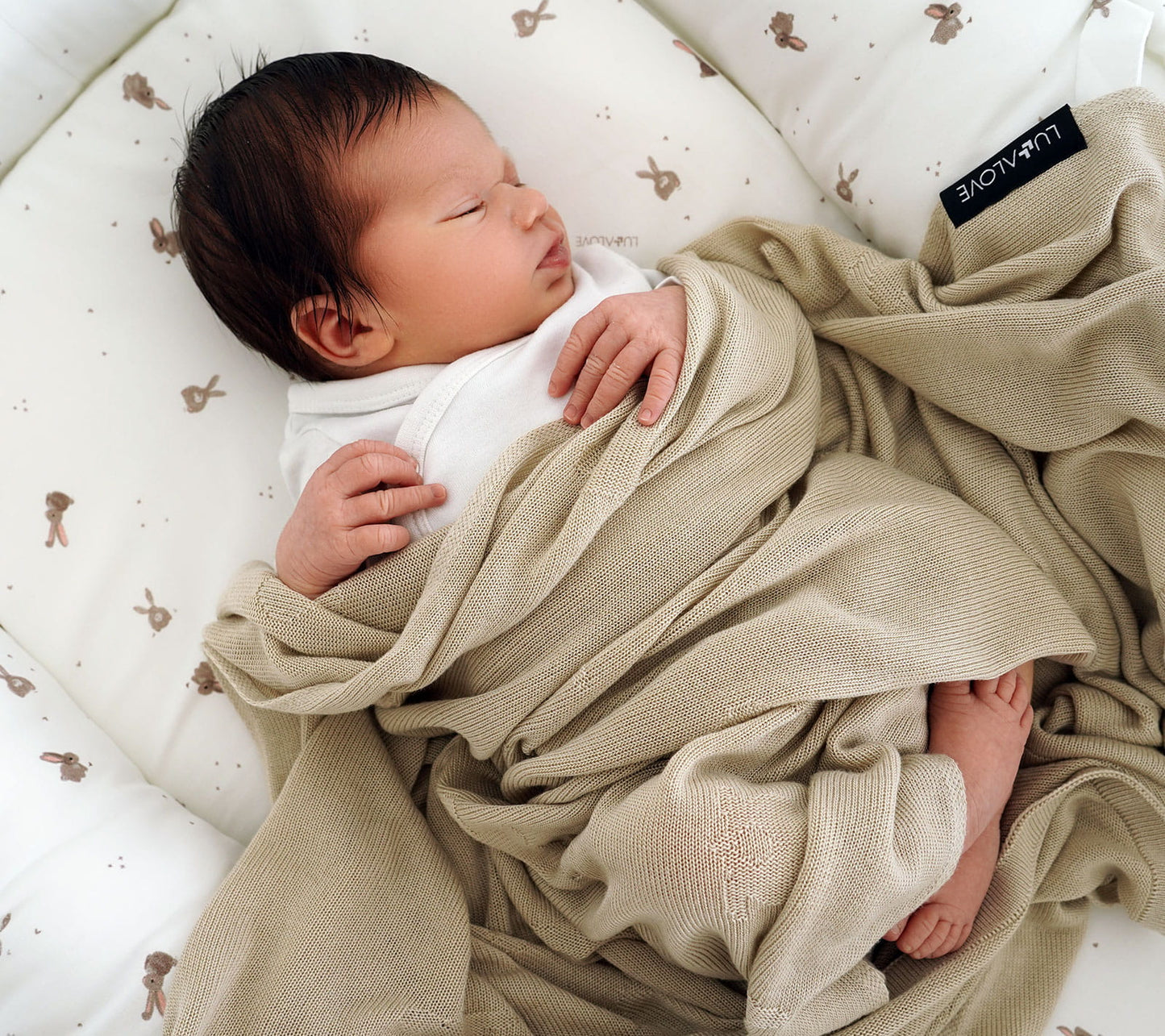 Light bamboo swaddle blanket Bunnies - Grey