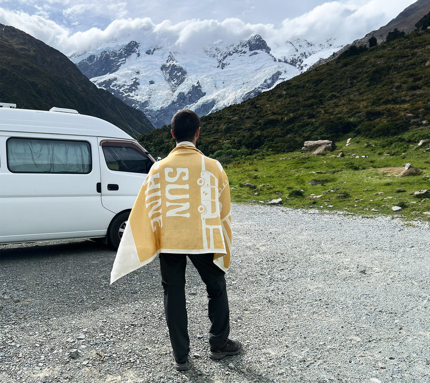 Light & Quick-drying Bamboo Towel - Campervan (2 sizes)