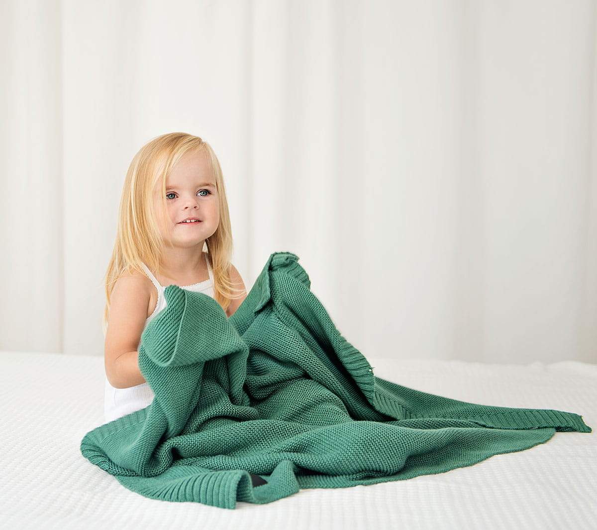 Bamboo baby blanket - Bottle green - Classic knit Blanket Lullalove UK 