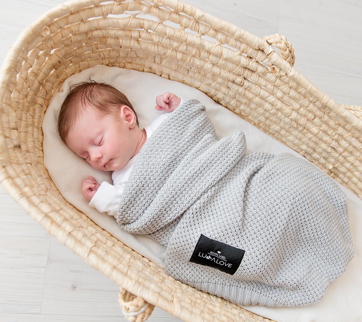 Bamboo baby blanket - Grey - Macaroon knit Blanket Lullalove UK 