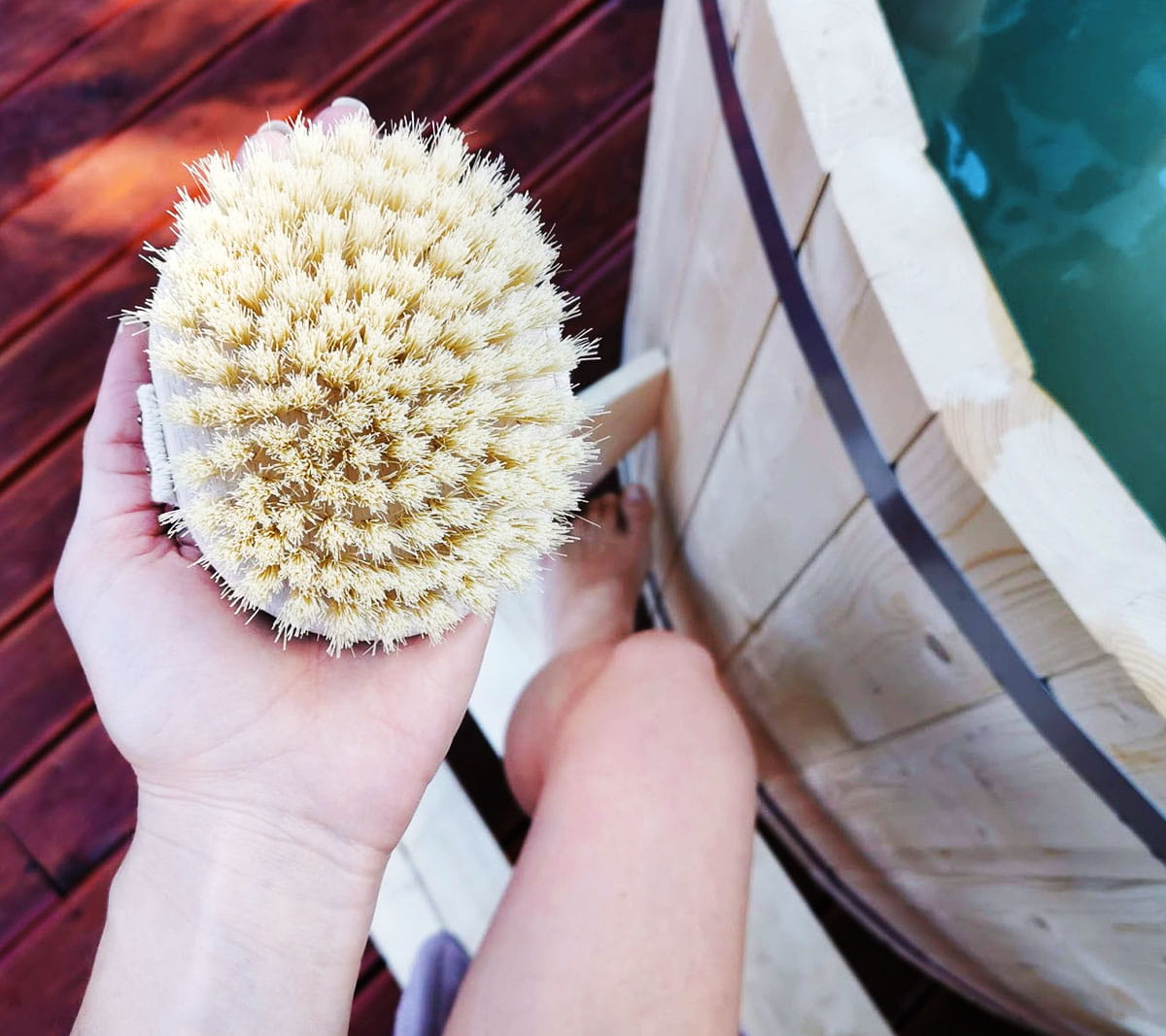 Dry body brush - round Brush Lullalove UK 