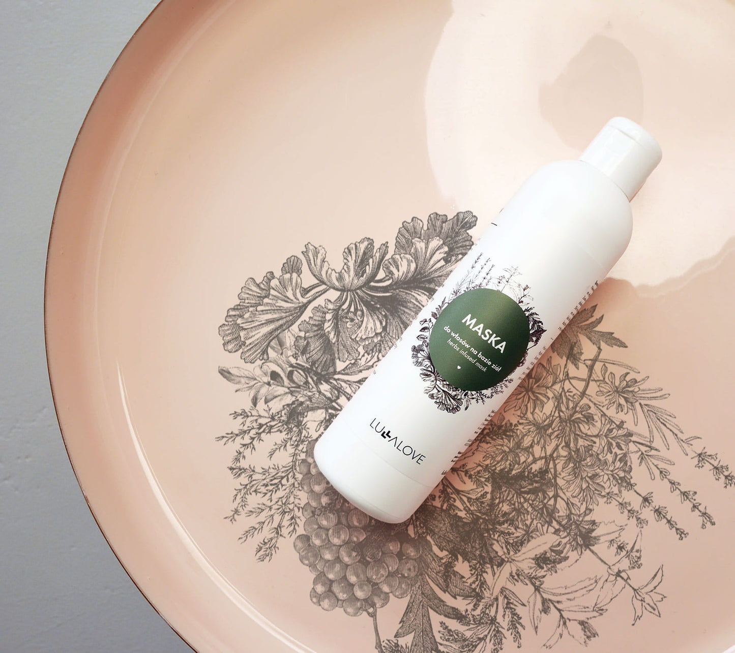 Herbal hair mask Cosmetics Lullalove UK 