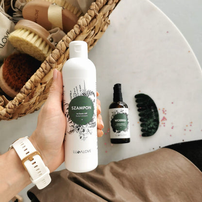 Herbal shampoo Cosmetics Lullalove UK 