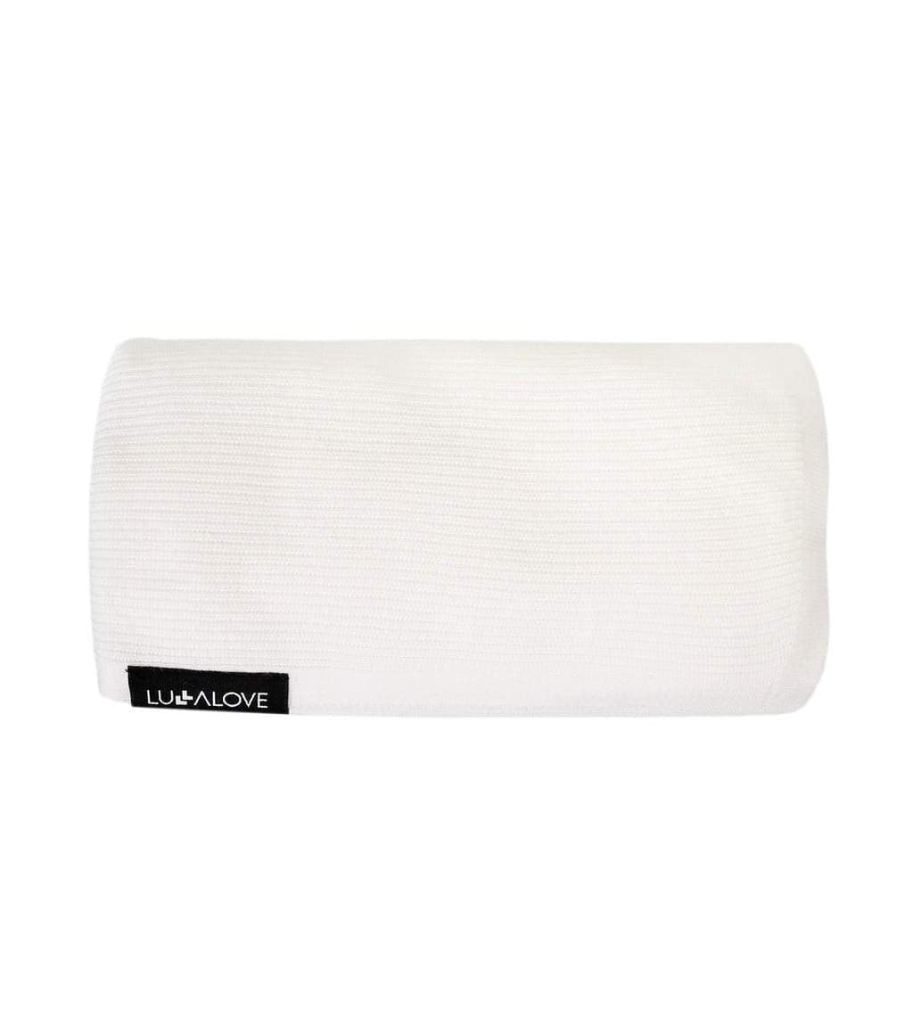 Light knitted bamboo swaddle blanket - Coconut Swaddle blanket Lullalove 