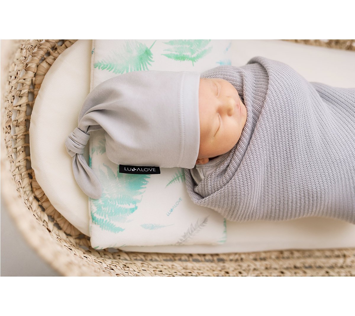 Light knitted bamboo swaddle blanket - Grey Swaddle blanket Lullalove UK 