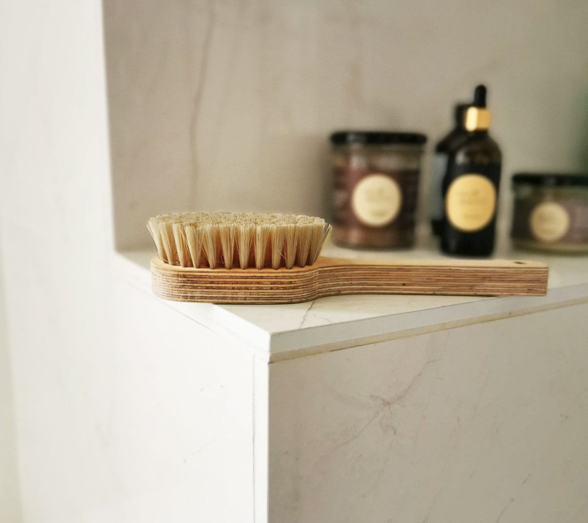 Massage body brush with handle - hard Brush Lullalove 