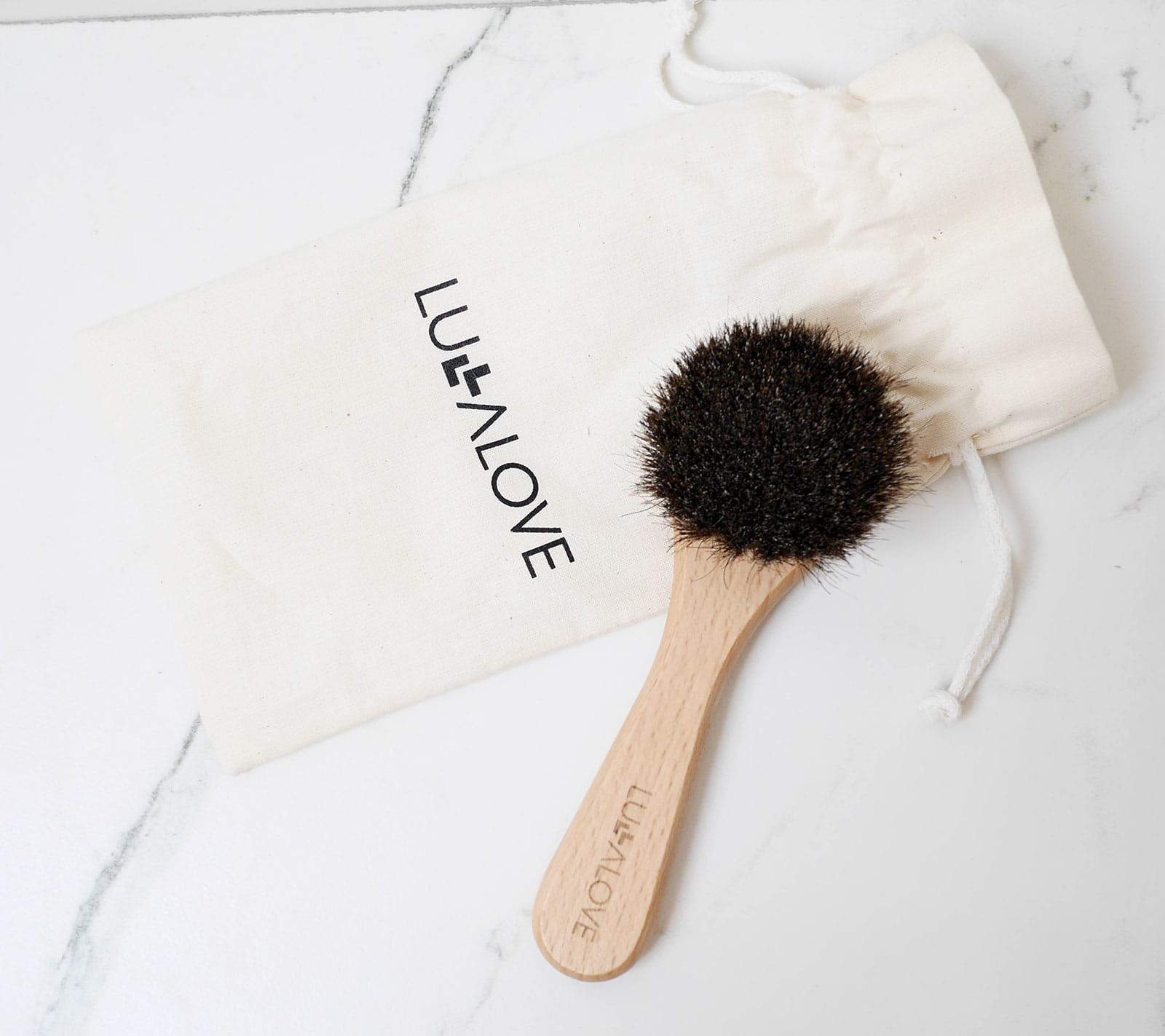 Professional face and neck brush - natural bristle Brush Lullalove 