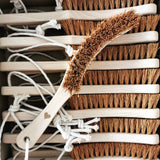 Sharp coconut body brush with a handle Brush Lullalove 